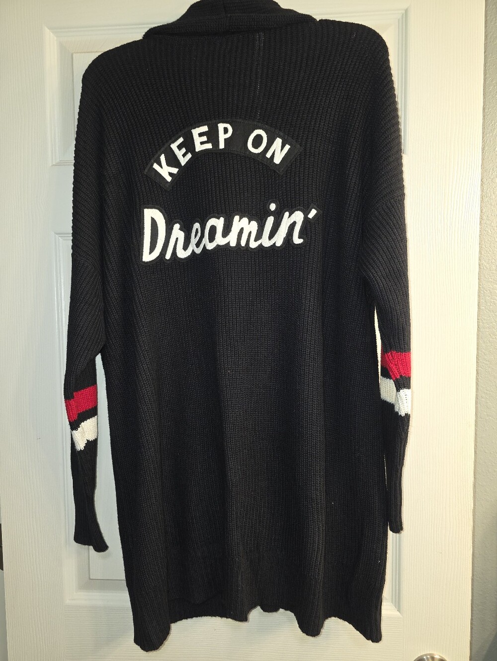 Women's American Eagle Keep On Dreamin Patch Button Up Cardigan Sweater Size XL